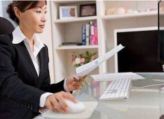 解释一下什么是资产负债表？